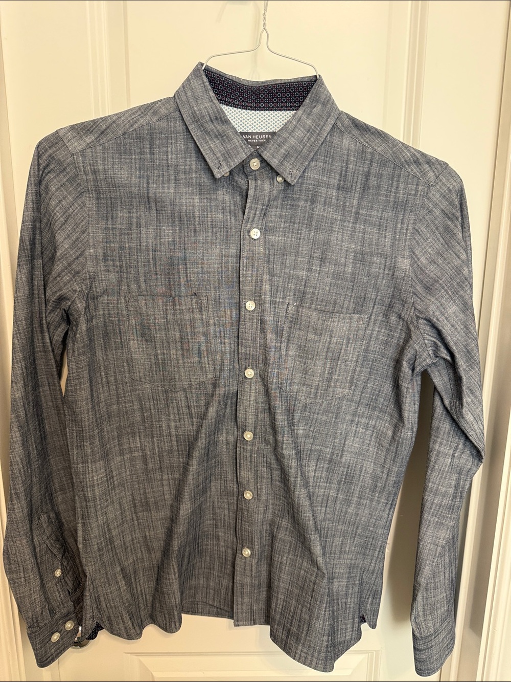 Van Heusen Never Tuck Gray-Blue Button-Up Dress Shirt
